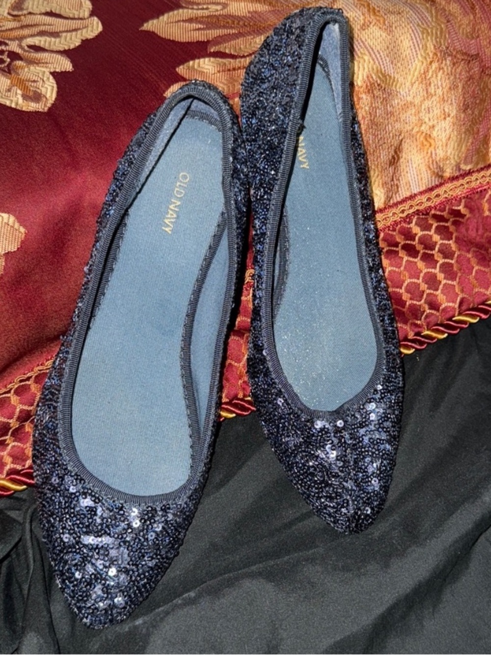 Old Navy Navy Blue Sequin Pointed Toe Flats